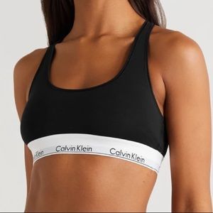 CALVIN KLEIN - Black stretch cotton bra w/ the iconic, logo elastic band. Medium